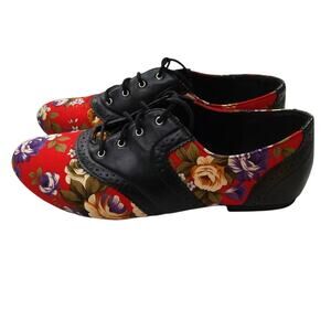 Kalli Floral/black Hollowed out lace up Oxfords size 11 saddle preppy academia